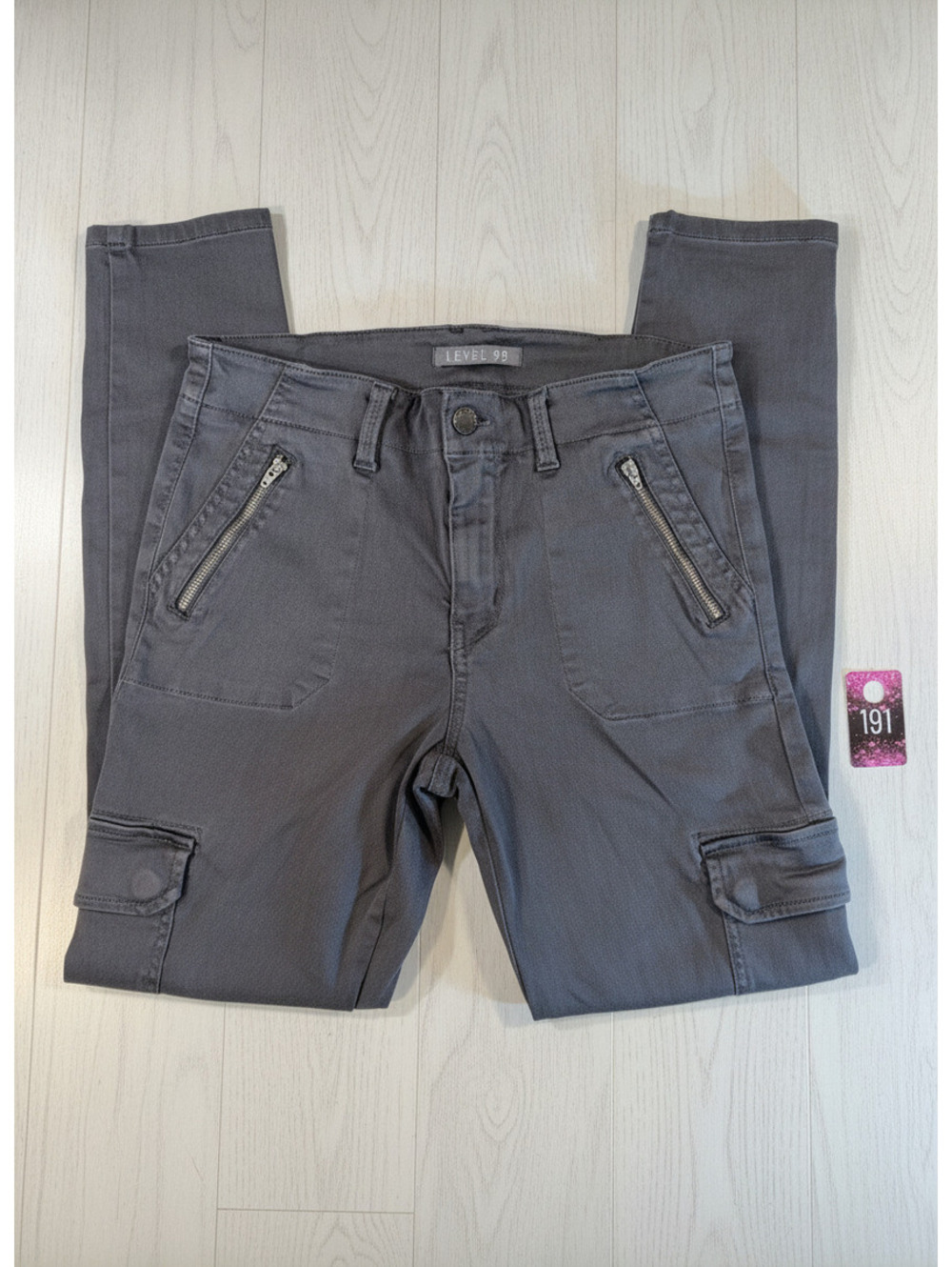 Level 99 Women's Gray Cargo Pants Size 29